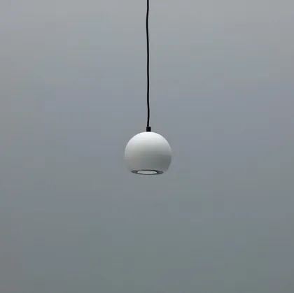 Lampada a sospensione Tenis in metallo verniciato Bianco di Stones