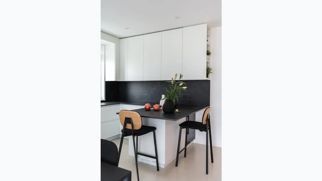 Sgabello con rivestimento in tessuto Tata6 di Pointhouse