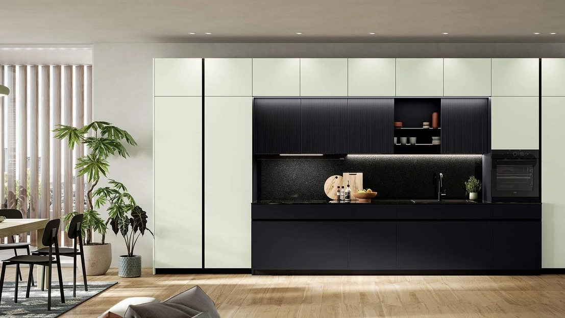 Cucina Moderna lineare Altea Composizione 05 in vetro lucido di Prima Cucine