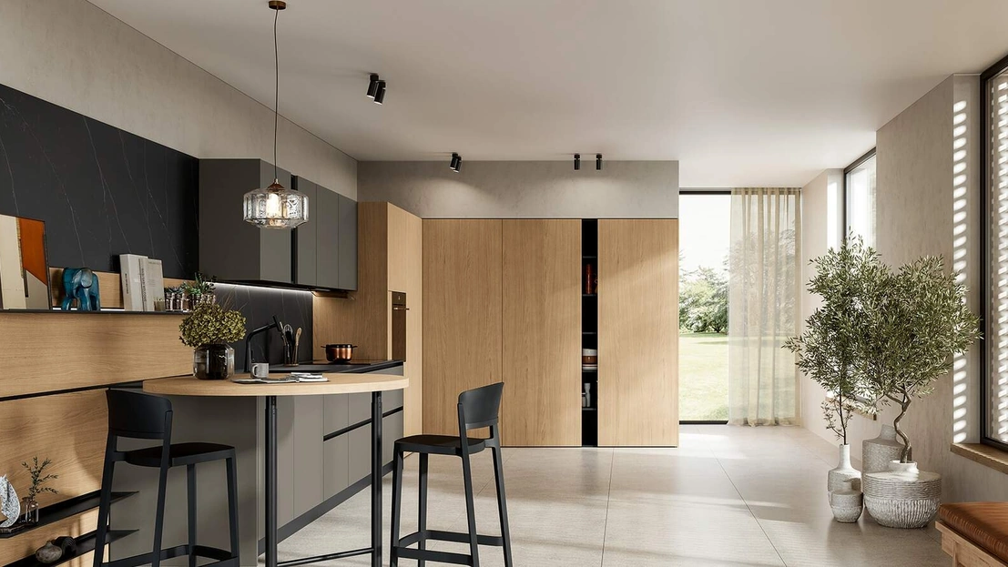 Cucina Moderna con penisola Domino Composizione 06 in melaminico metallico polvere cenere e rovere caramello di Prima Cucine
