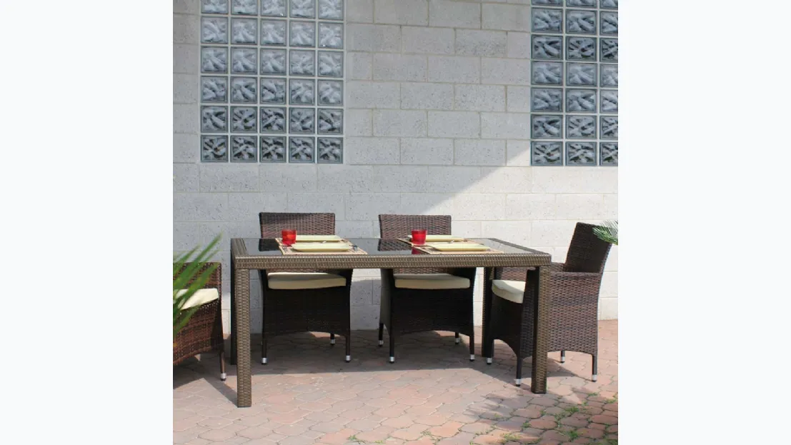 Tavolo Wicker Table in vetro con struttura in alluminio rivestita in fibra di polipropilene intrecciata a mano di La Seggiola